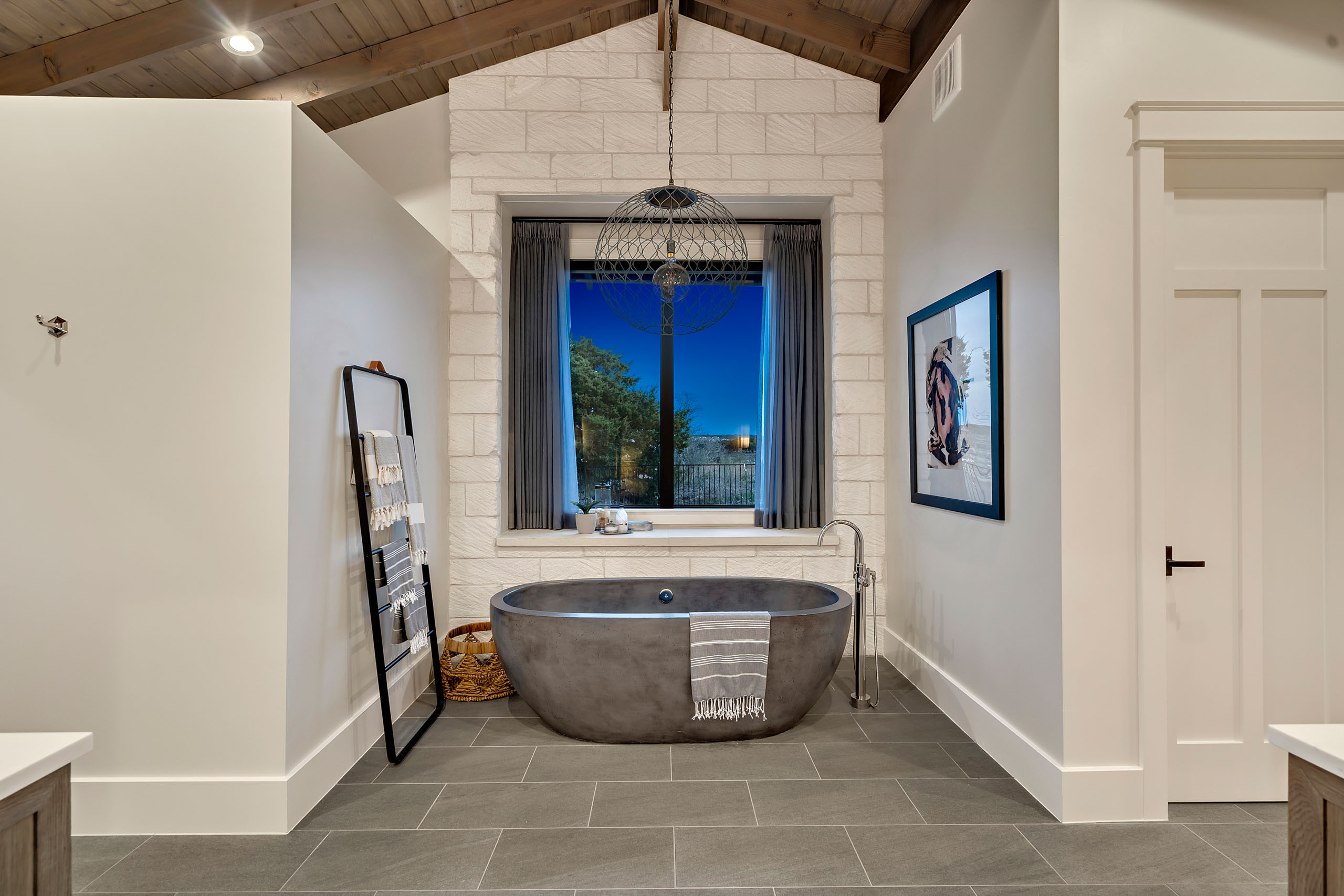 Hill County Lakeside